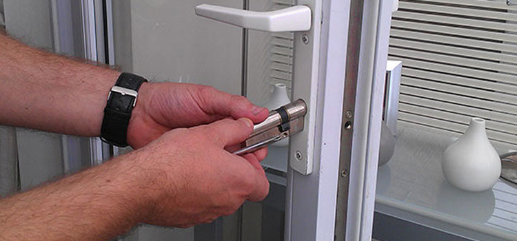 Commercial Door Lock Repair in Oakland